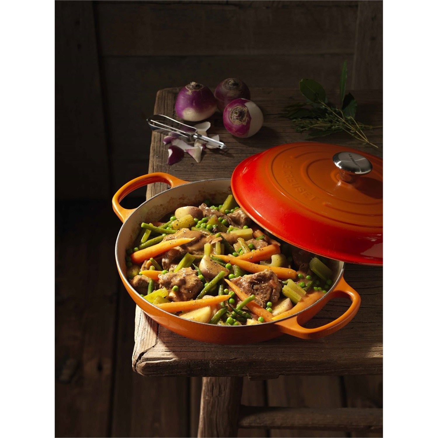 le-creuset-signature-campagnard-braadpan-30cm-oranjerood