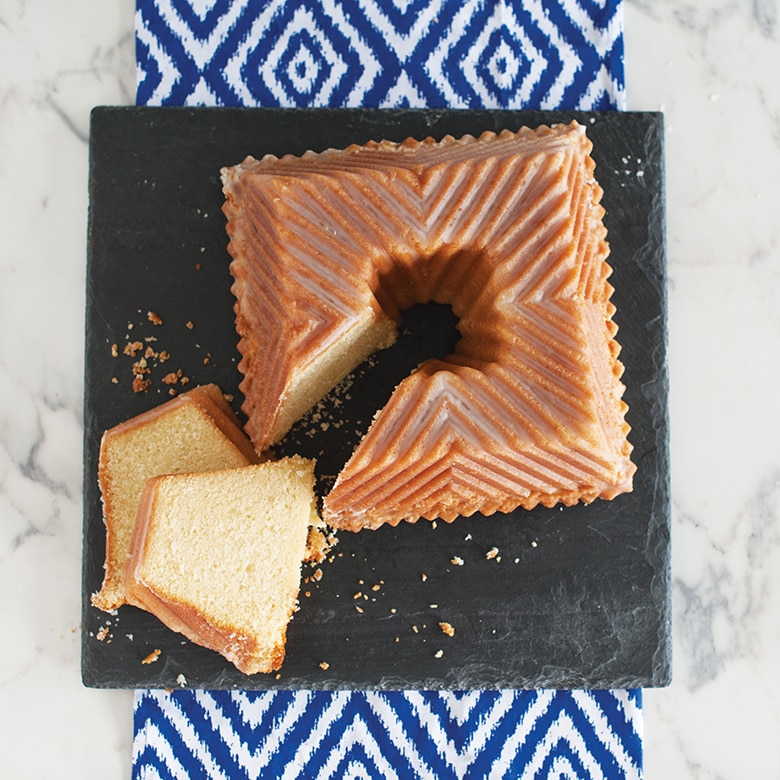 nordic-ware-squared-tulbandvorm-22x22cm-graphite