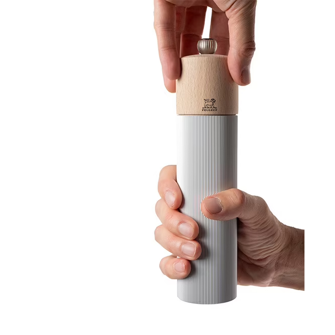 peugeot-line-peper-en-zoutmolenset-18cm-aluminium-carbon-handen