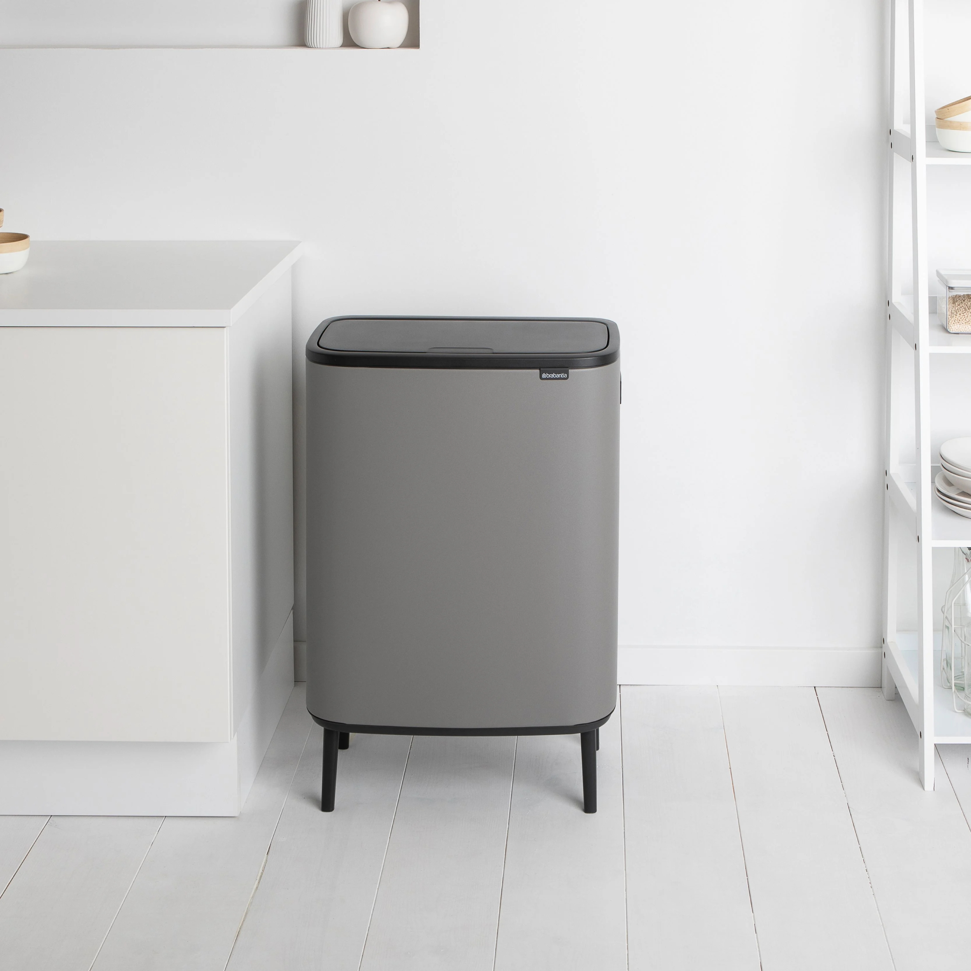 brabantia-bo-touch-bin-hi-60l-betongrijs_10
