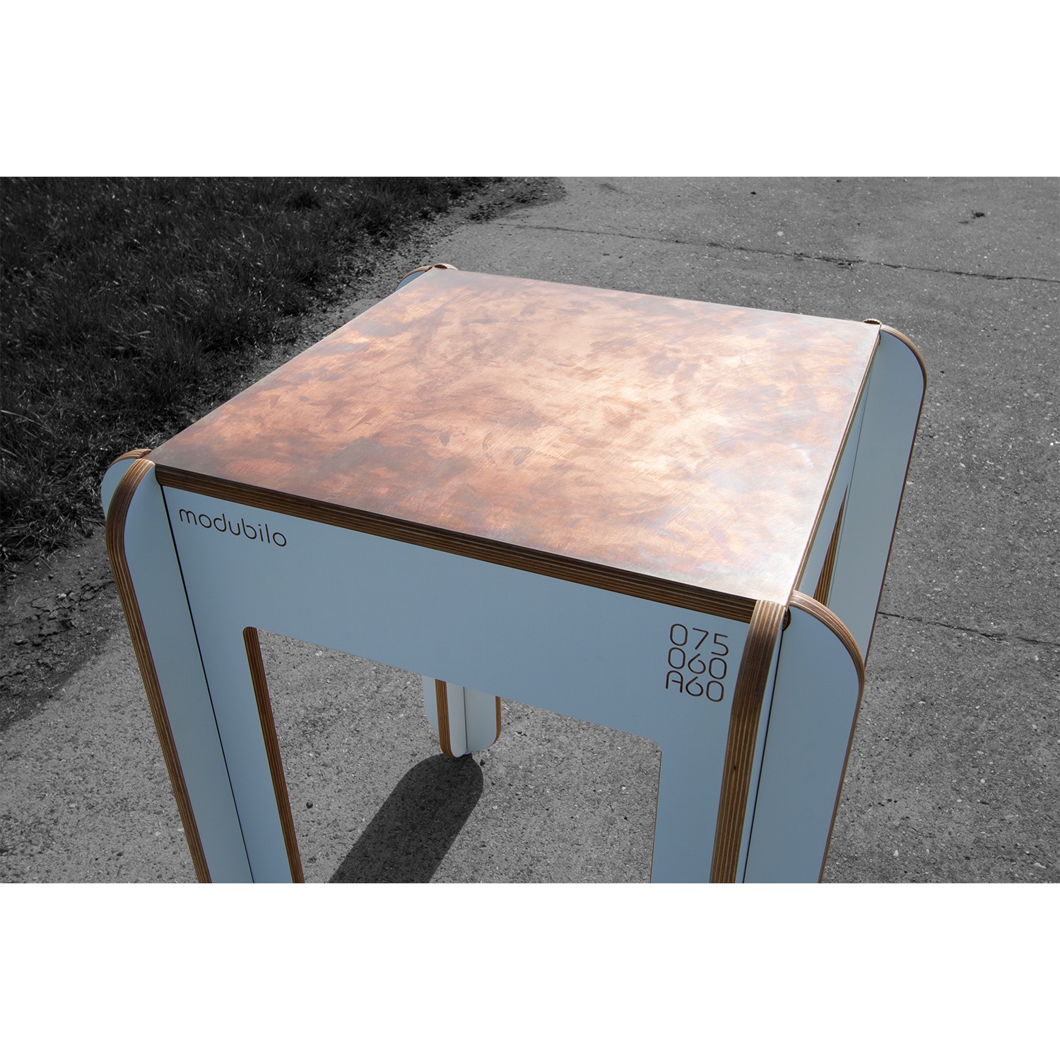 modubilo-statafel-hoog-met-copper-blad-105cm