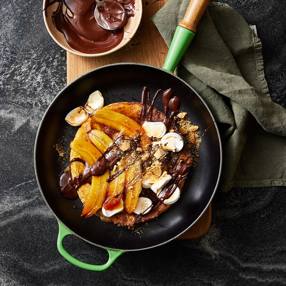 le-creuset-signature-koekenpan-met-houten-steel-28cm-bamboo-green_3jpeg