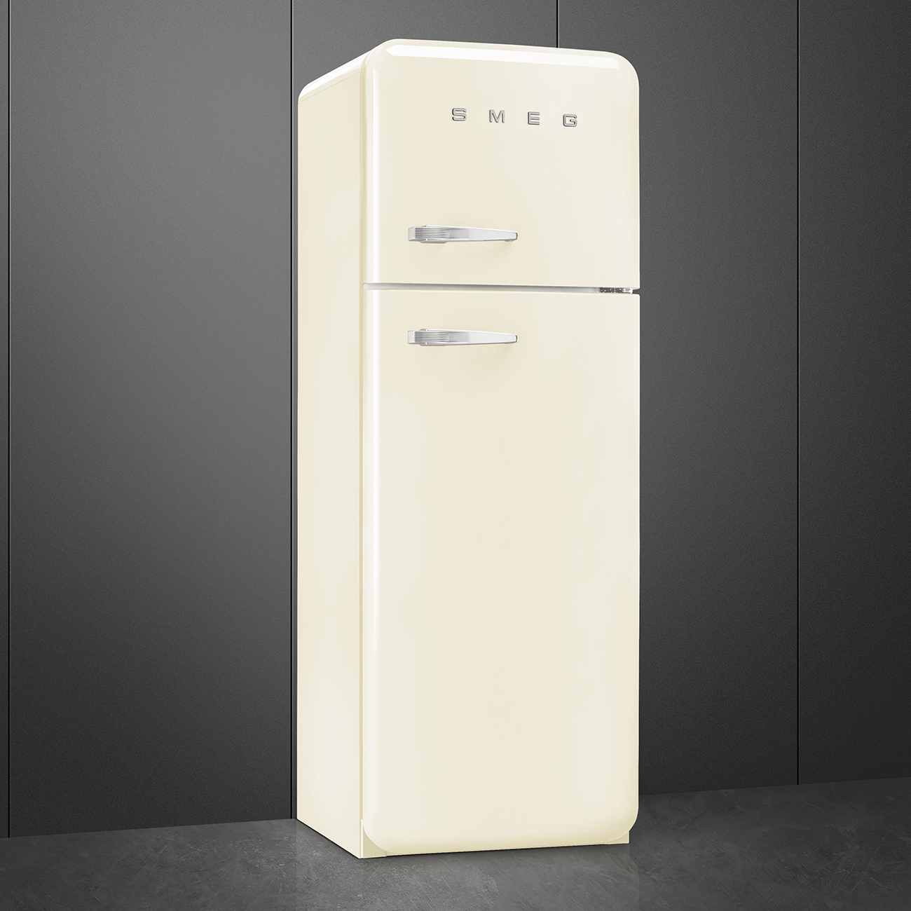 smeg-jaren-50-koel-vriescombinatie-koelkast-fab30rcr6-creme-rechtsdraaiend-785176303.jpg