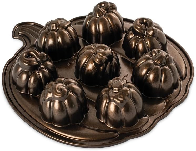 nordic-ware-lil-pumpkins-bakvorm-8vaks-brons3.jpg