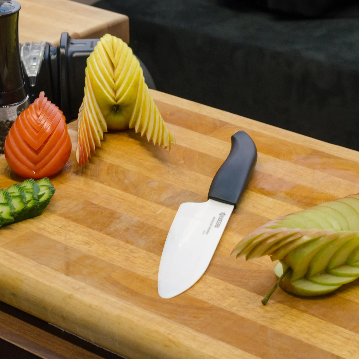 kyocera-gen-keramisch-santokumes-fk-140-wh-bk-14cm