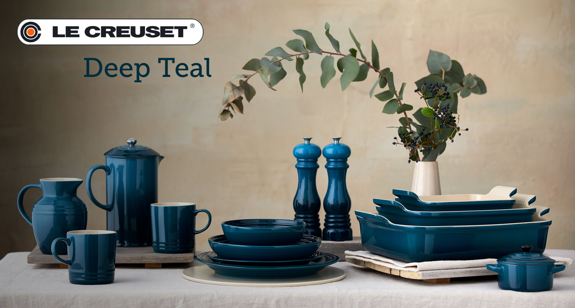 le-creuset-stoneware-saladeschaal-24cm-deep-teal