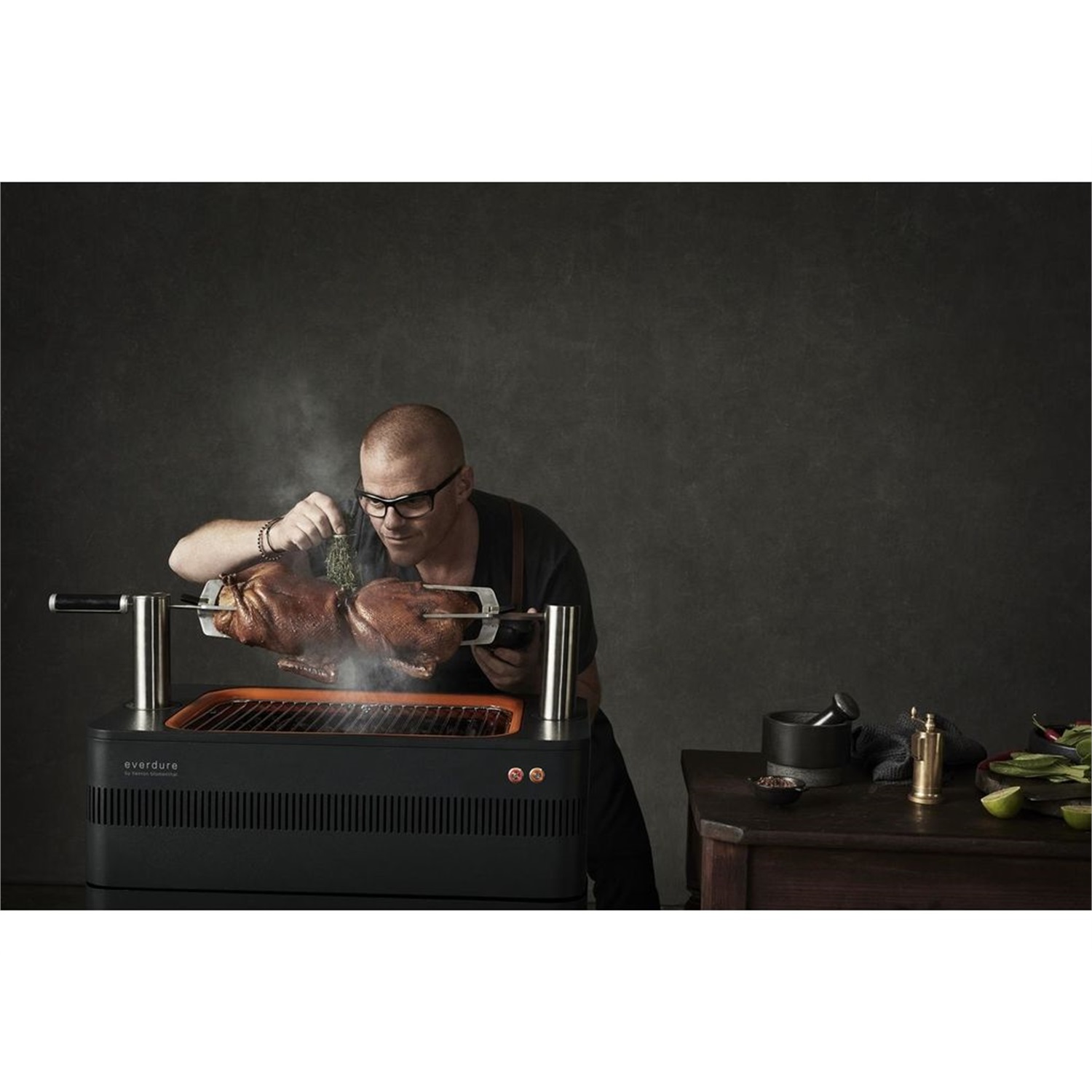 everdure-fusion-houtskoolbarbecue