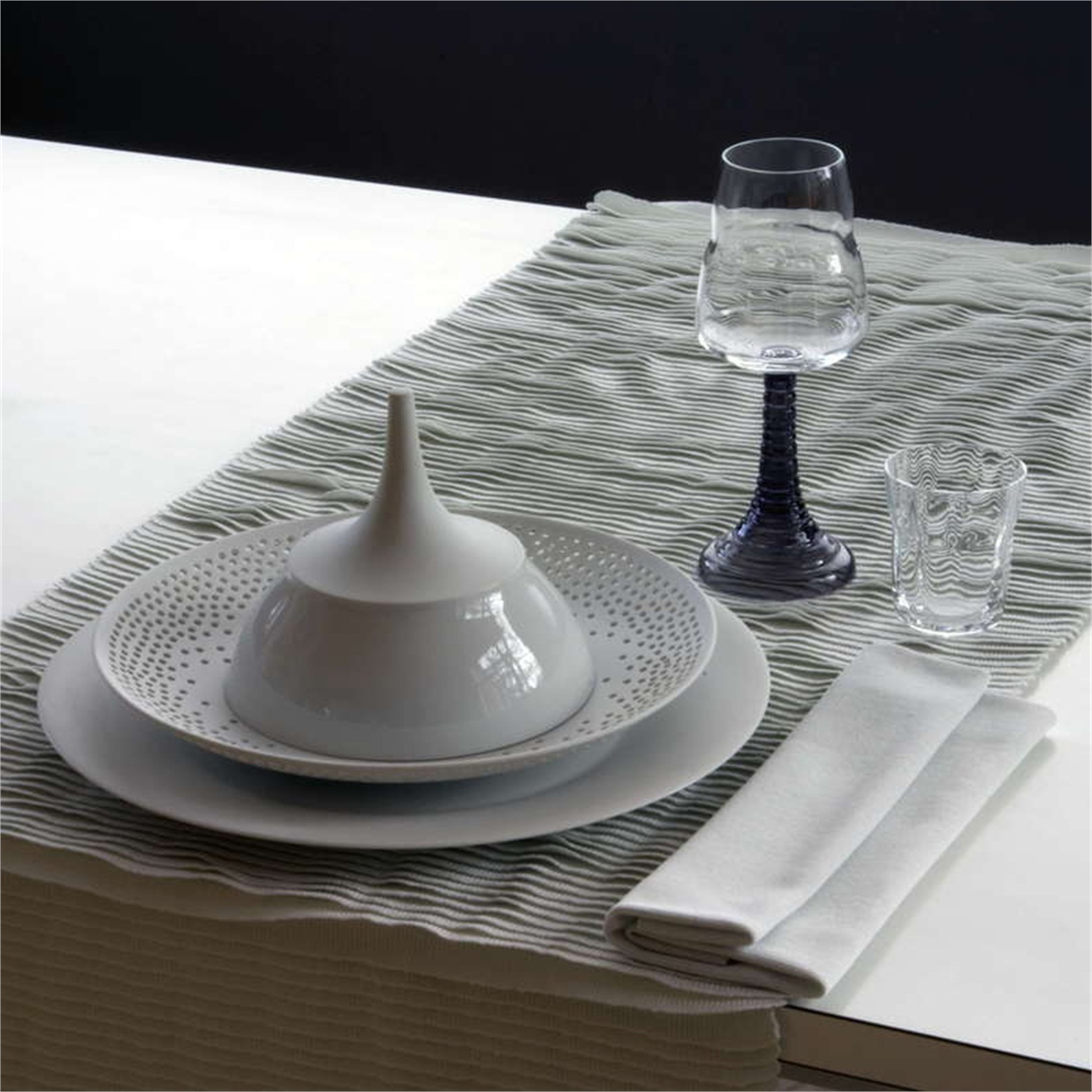 hering-berlin-pulse-cloche-184cm