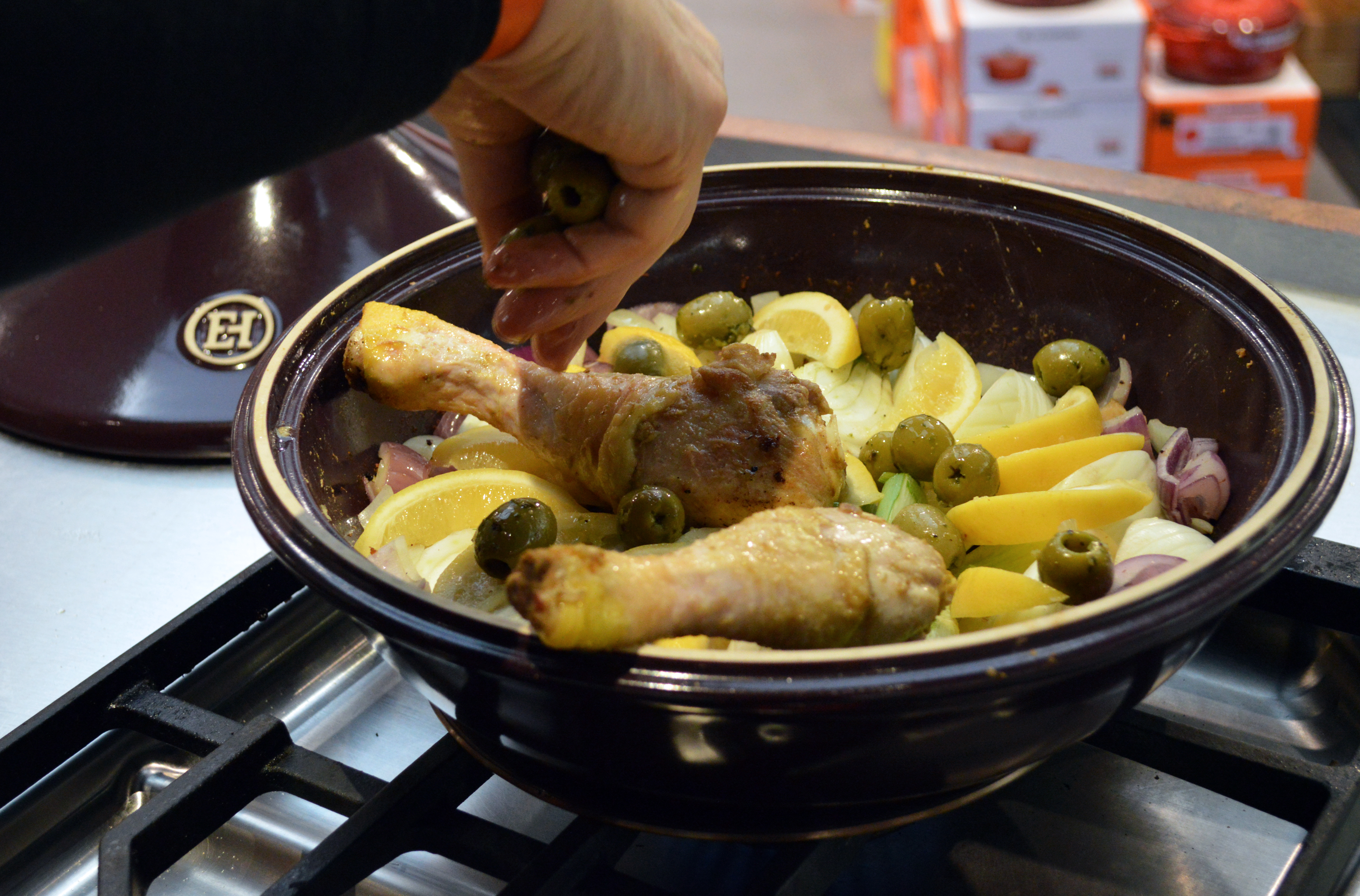 Hoe gebruik je een tajine   recept   tajine vullen