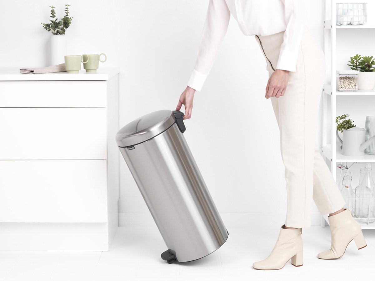 brabantia-newicon-pedaalemmer-30l-rvs