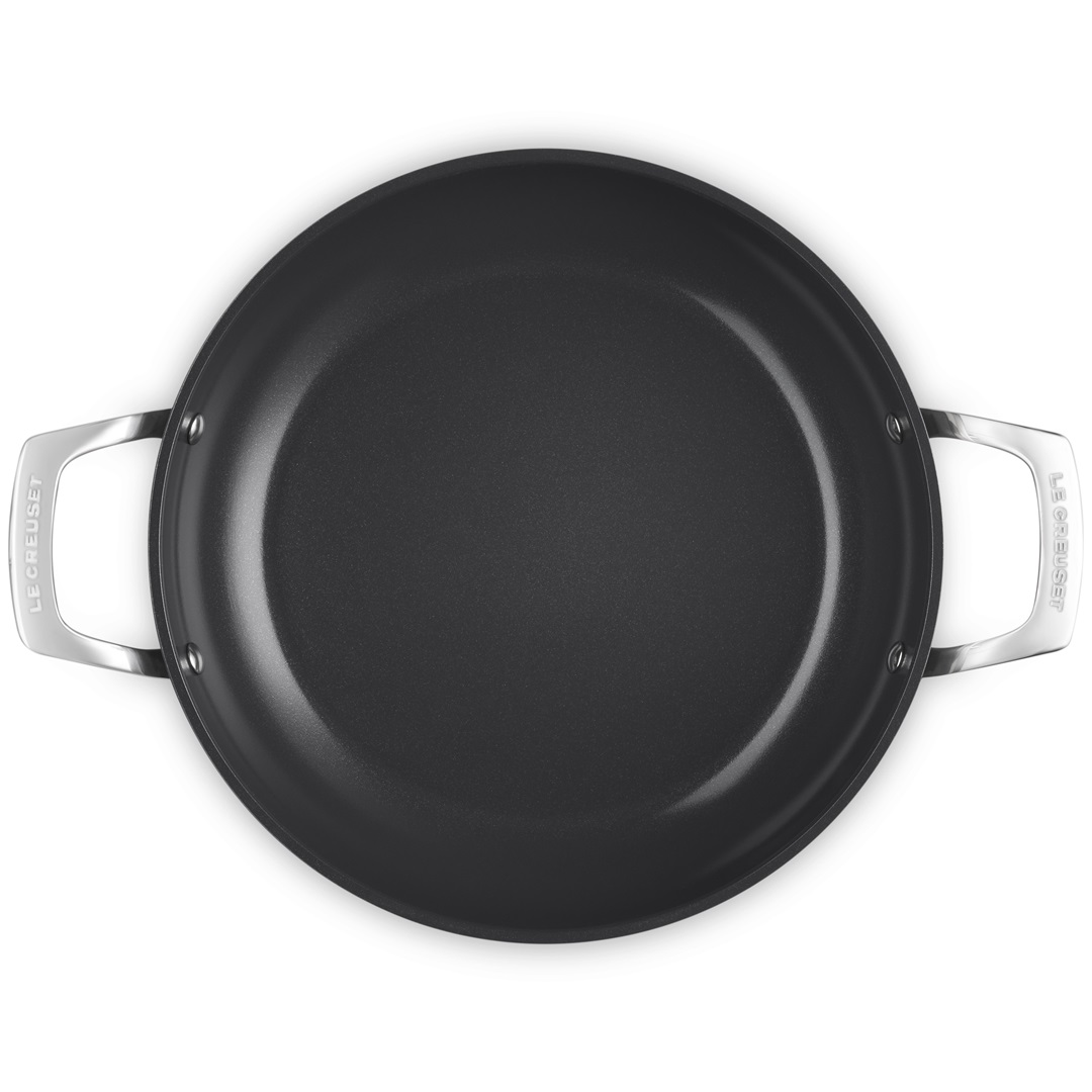 kookpunt-le-creuset-essential-non-stick-ceramic-provençaalse-sauteerpan-met-glasdeksel,-28cm-4