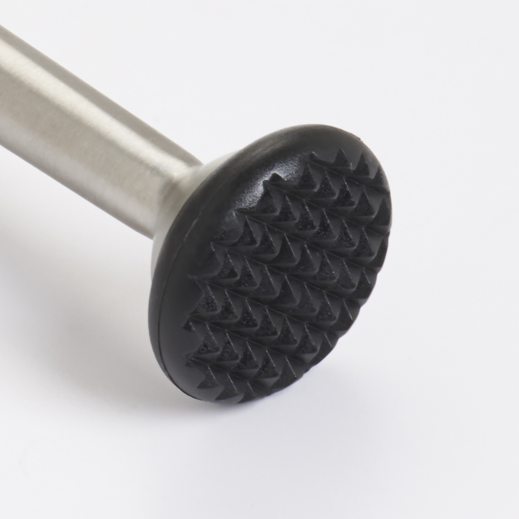 oxo-good-grips-steel-cocktailstamper