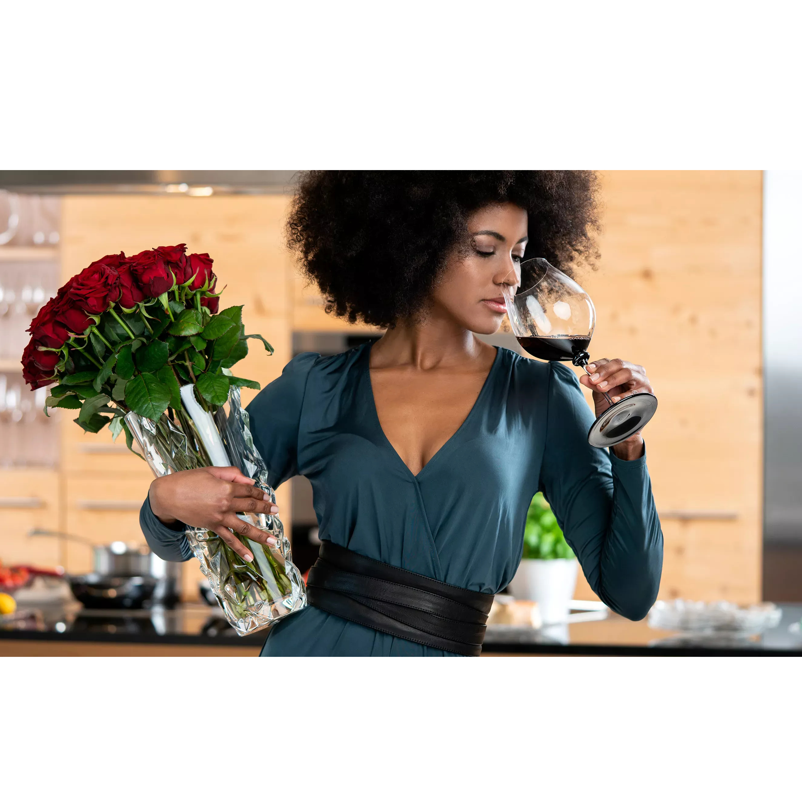 riedel-fatto-mano-performance-cabernet-mondgeblazen-wijnglas-zwarte-voet