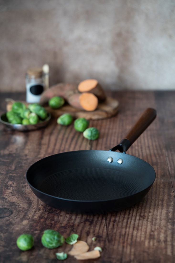 baf-rustica-pur-wok-met-houten-steel-24cm