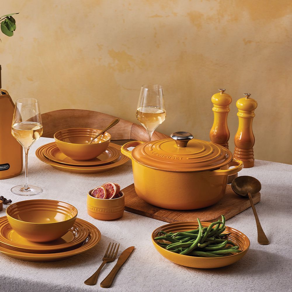 le-creuset-stoneware-saladeschaal-24cm-nectar