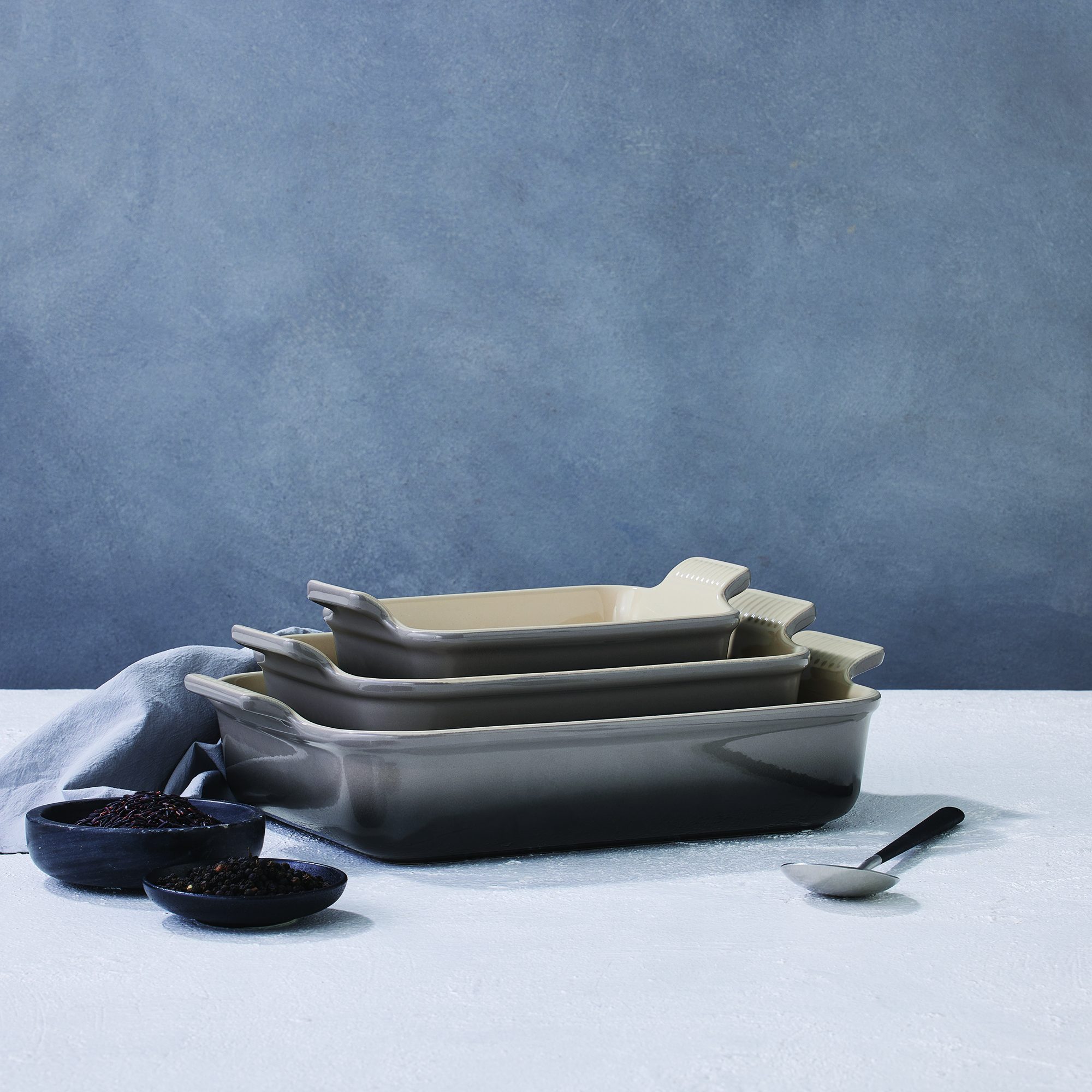 le-creuset-stoneware-ovenschaal-rechthoekig-26x20cm-flint