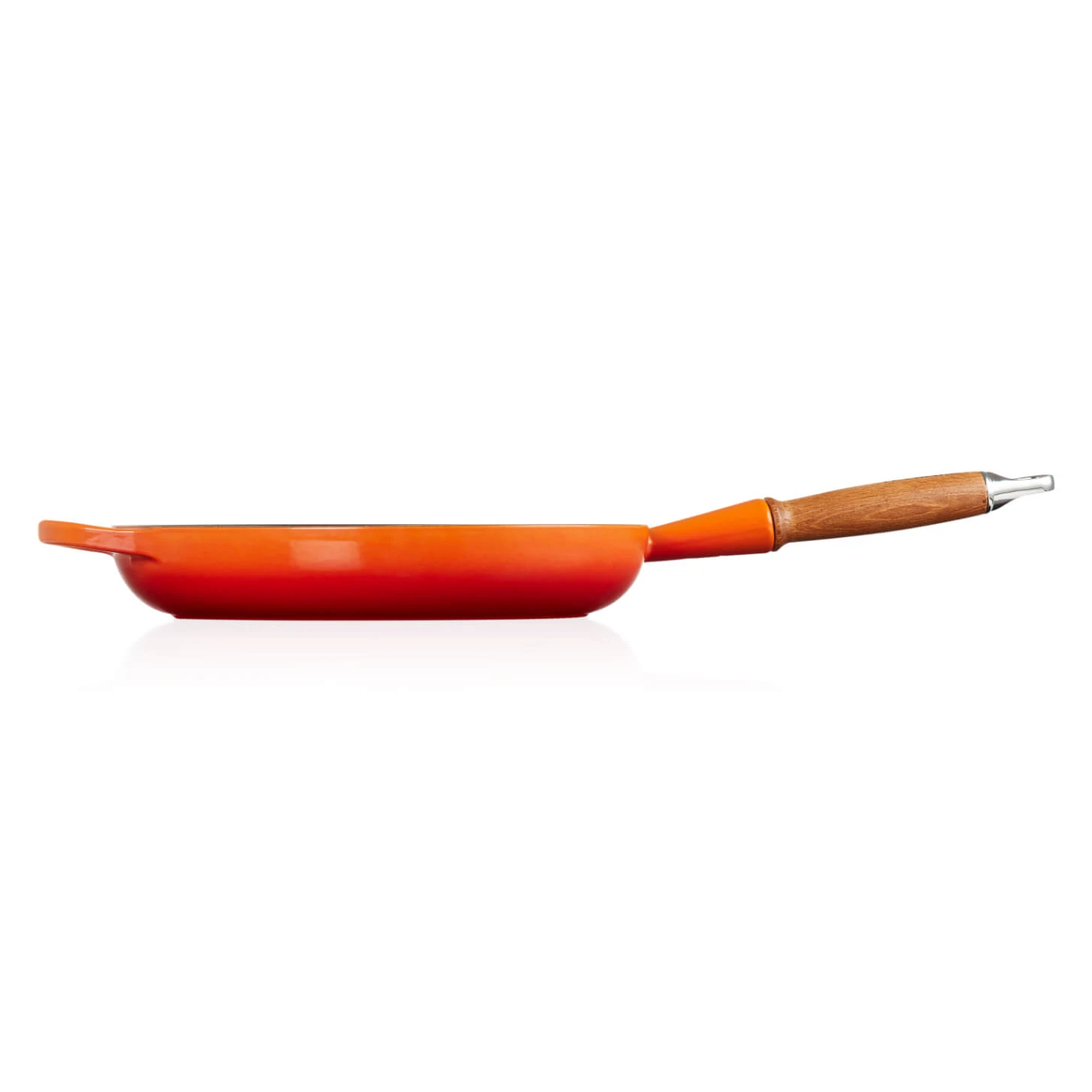 le-creuset-signature-koekenpan-met-houten-steel-26cm-oranjerood