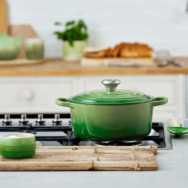 le-creuset-signature-braadpan-20cm-bamboo-green