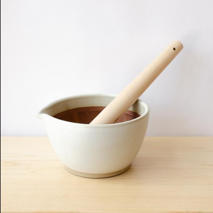 mujun-suri-bowl-met-stamper-l-zwart