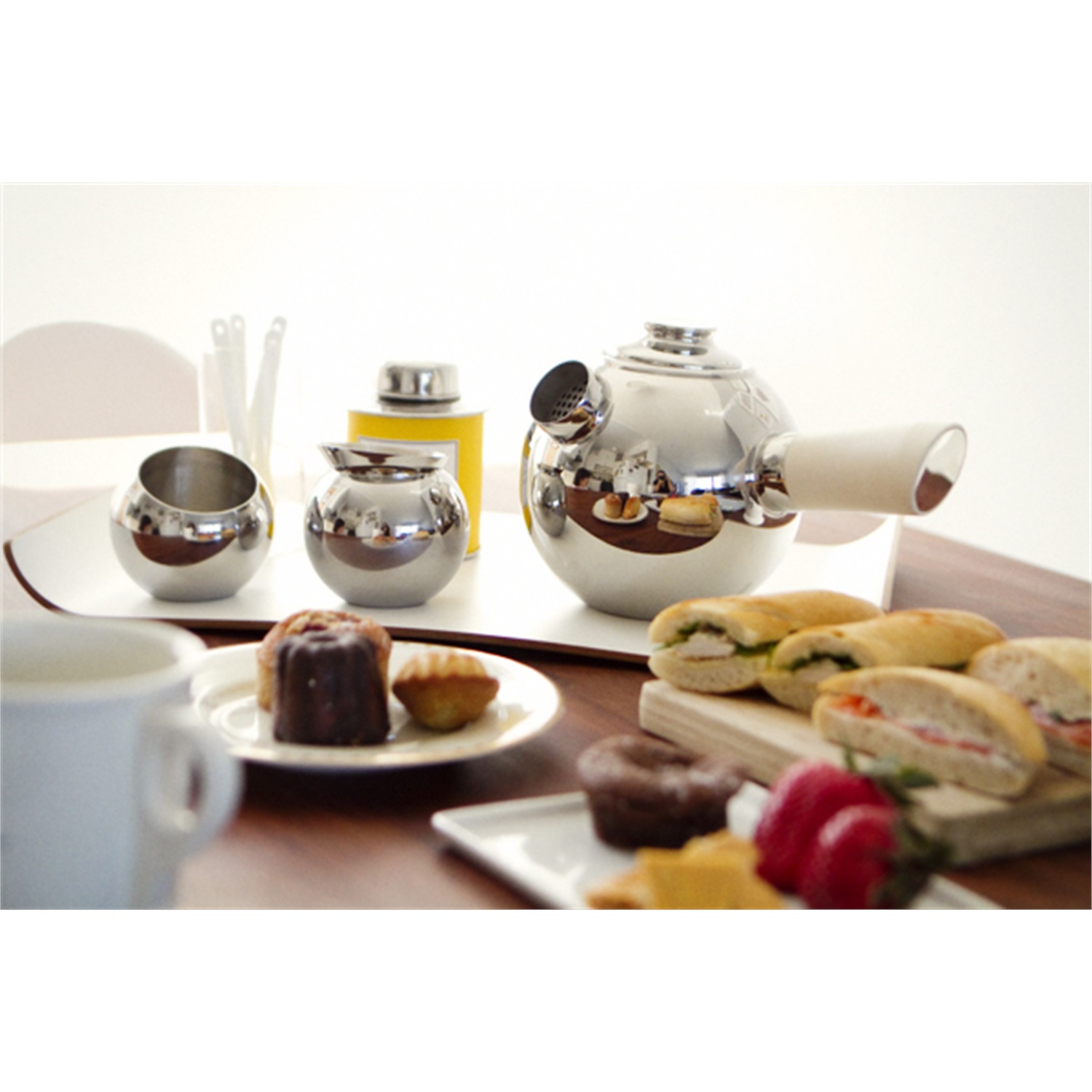 freud-living-theepot-1l-cremervs