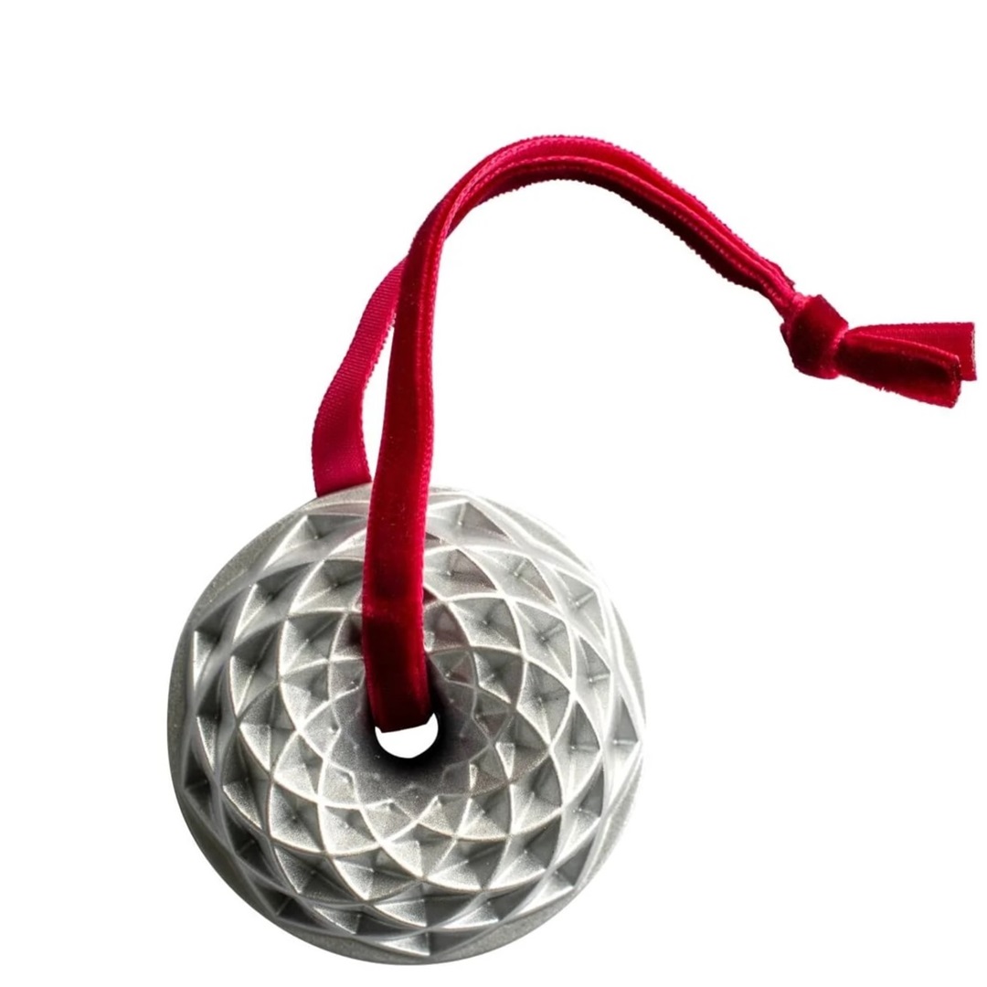 nordic ware jubilee bundt kerstornament zilver