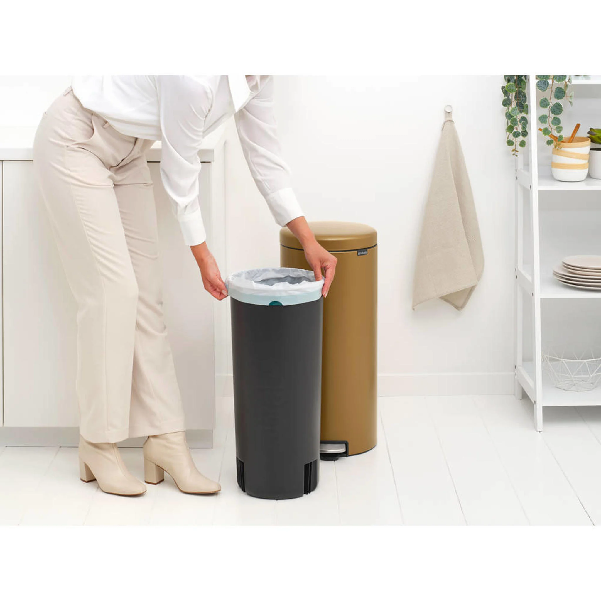 brabantia-newicon-pedaalemmer,-30l-warm-brass5