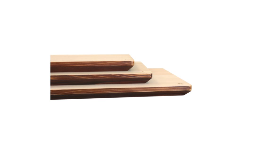 kodai-hinoki-urushi-snijplank-small2.jpg