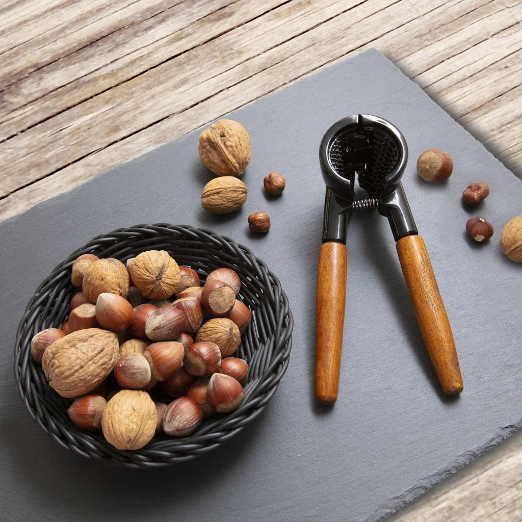 westmark-deluxe-notenkraker-met-houten-handvat