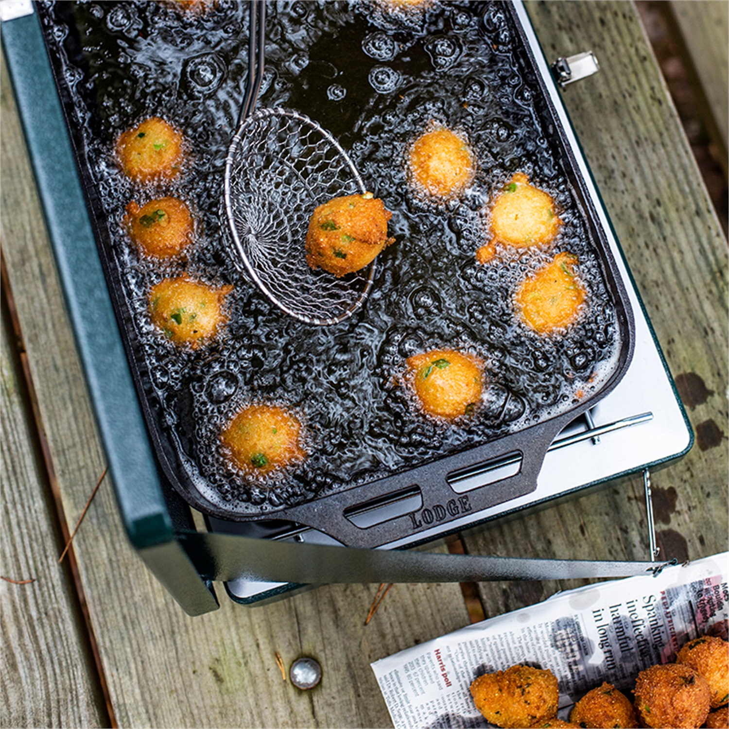 lodge-legacy-braadslede-llfp-met-afneembare-handvaten