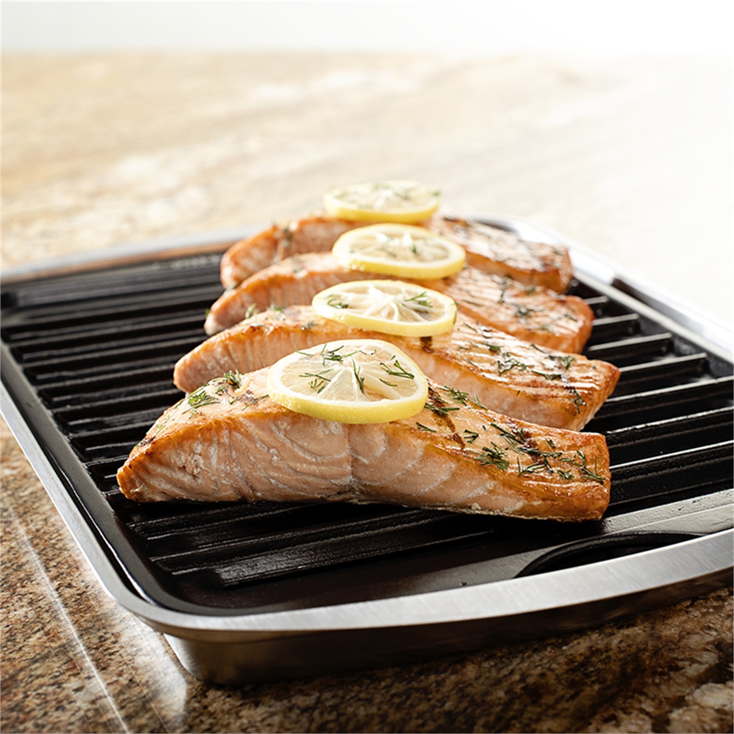 nordic-ware-cast-grill-n-sear-braadslede-met-grillrooster-38x29cm