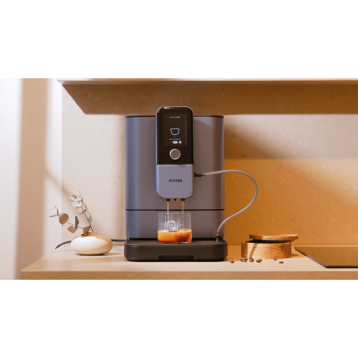 nivona-caféromatica-8107-espressomachine-sfeer-2.jpg