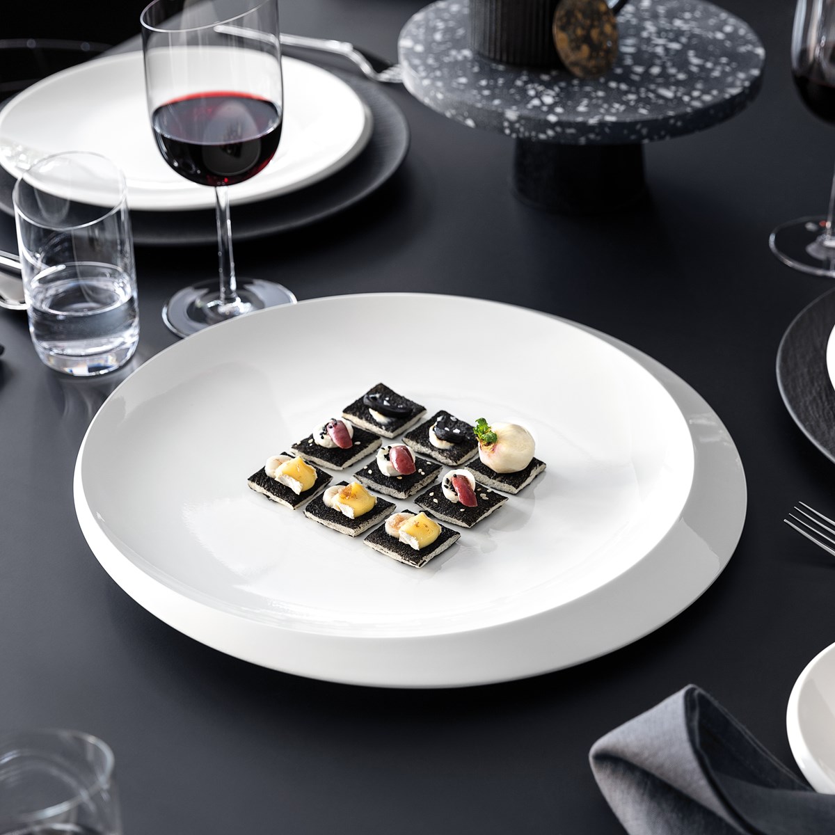 villeroy-boch-new-moon-serveerschaal-37cm-wit_2jpeg