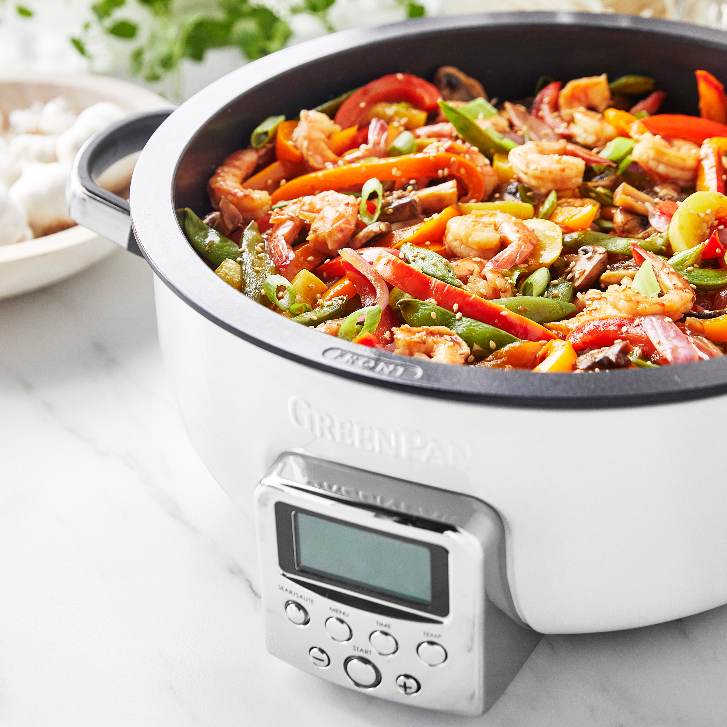 greenpan-electricals-omni-cooker-56l-creme