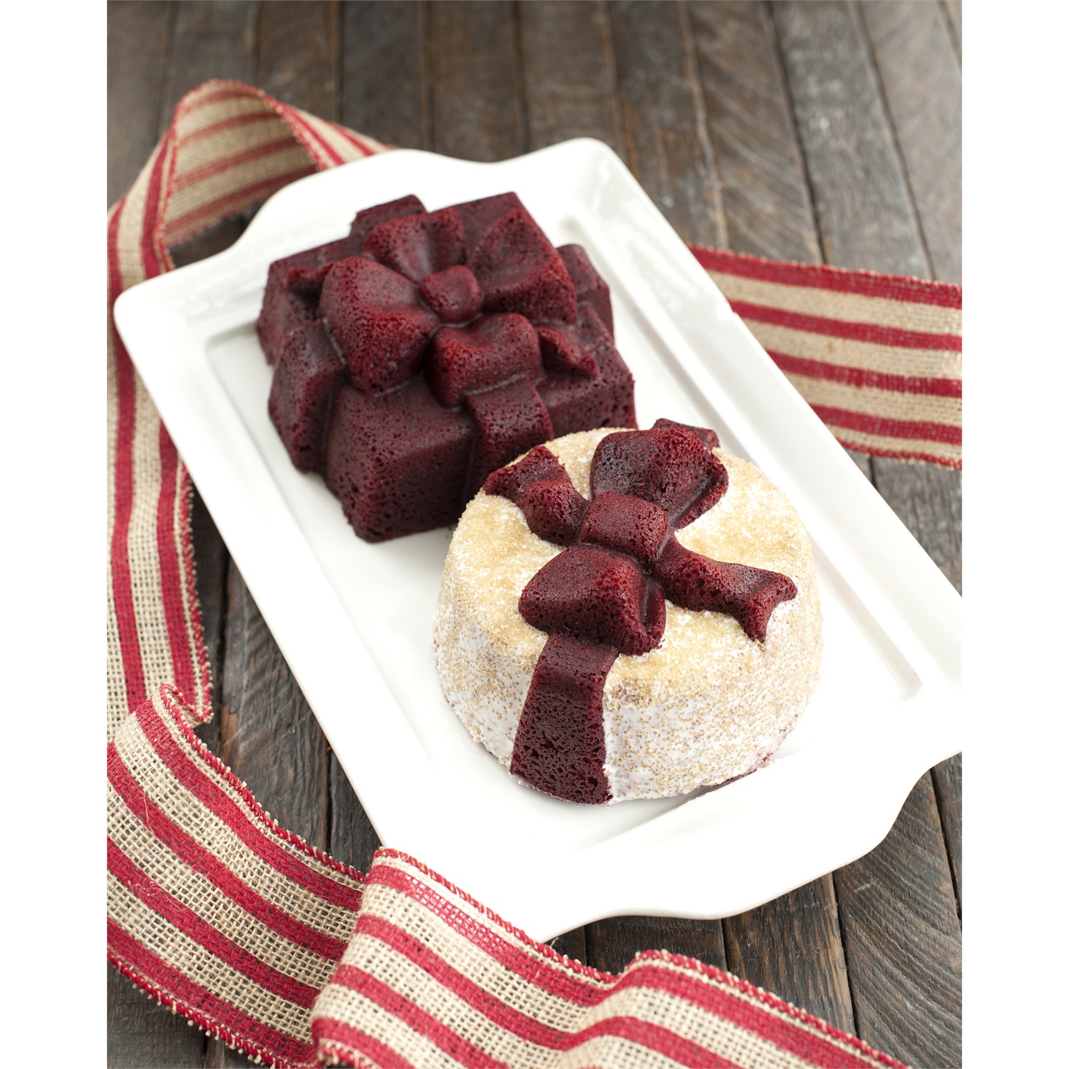 nordic-ware-pretty-present-duet-bakvorm-2-vaks-zilver