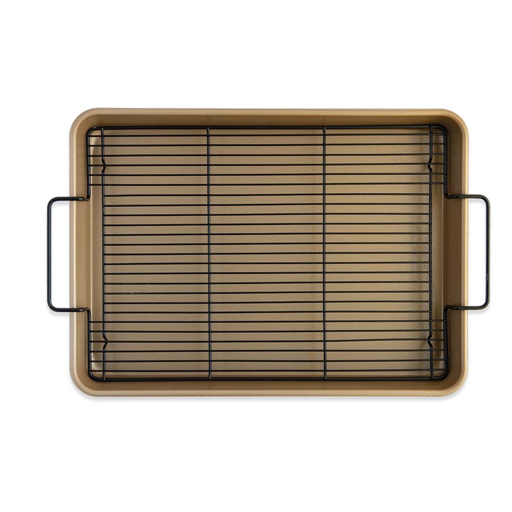 nordic-ware-high-sides-baking-tray
