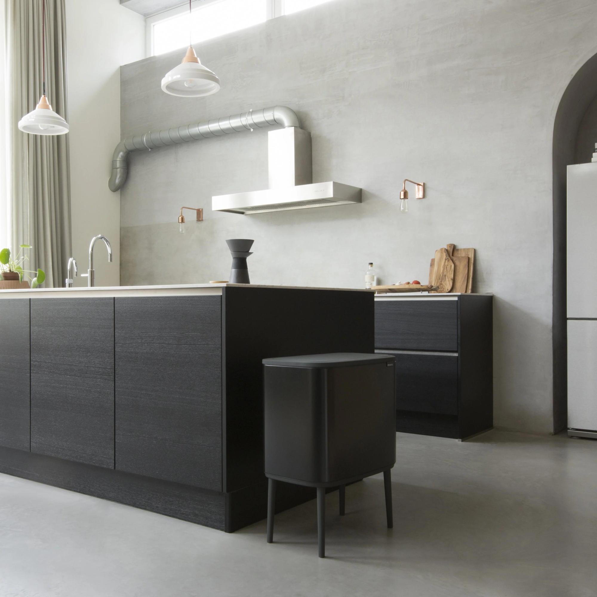 brabantia-bo-touch-bin-11-23l-mat-zwart_11