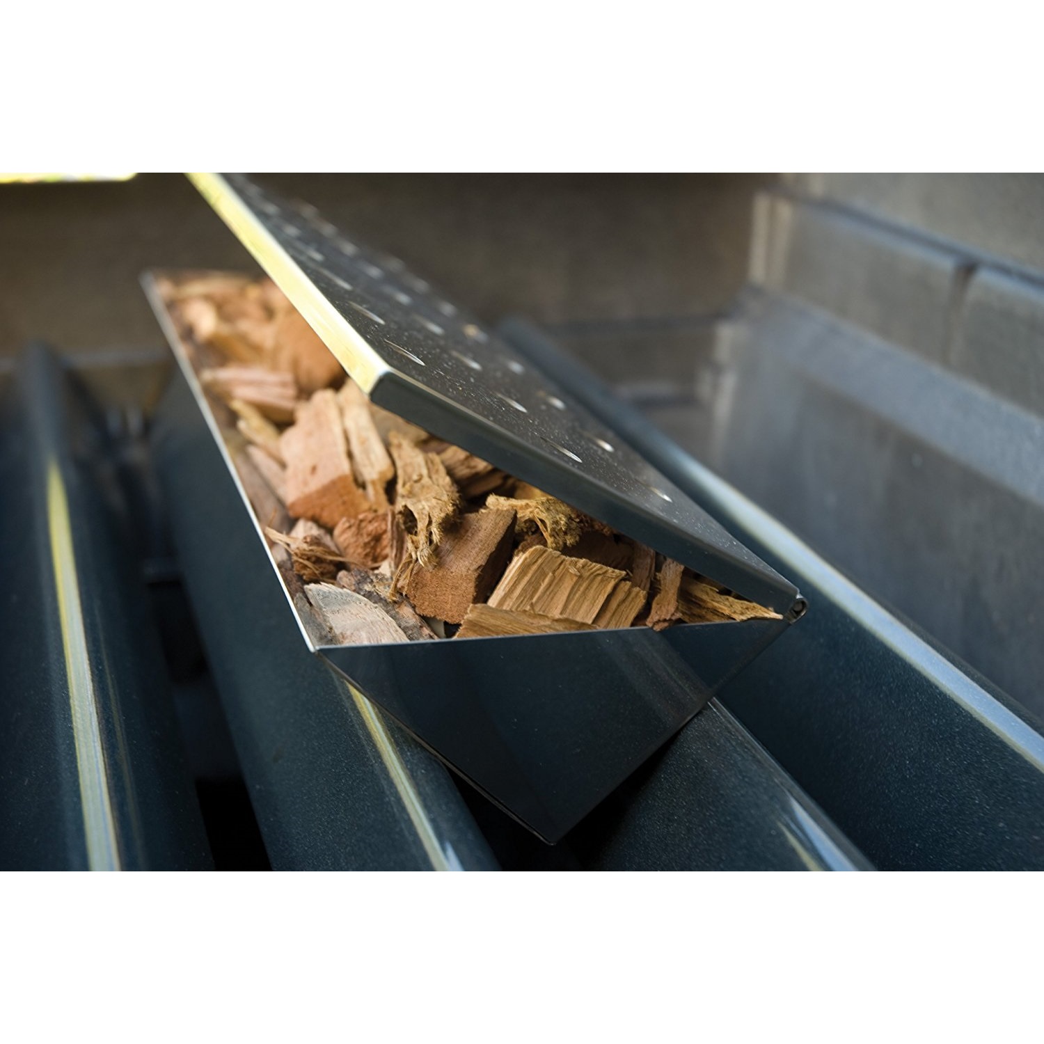 charcoal-companion-v-shaped-long-gas-grill-rookbox-cc4066-rvs