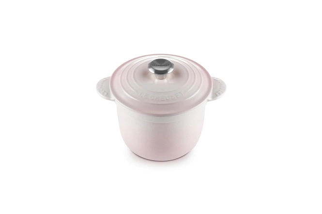 le-creuset-cocotte-every-18cm-shell-pink2.jpg