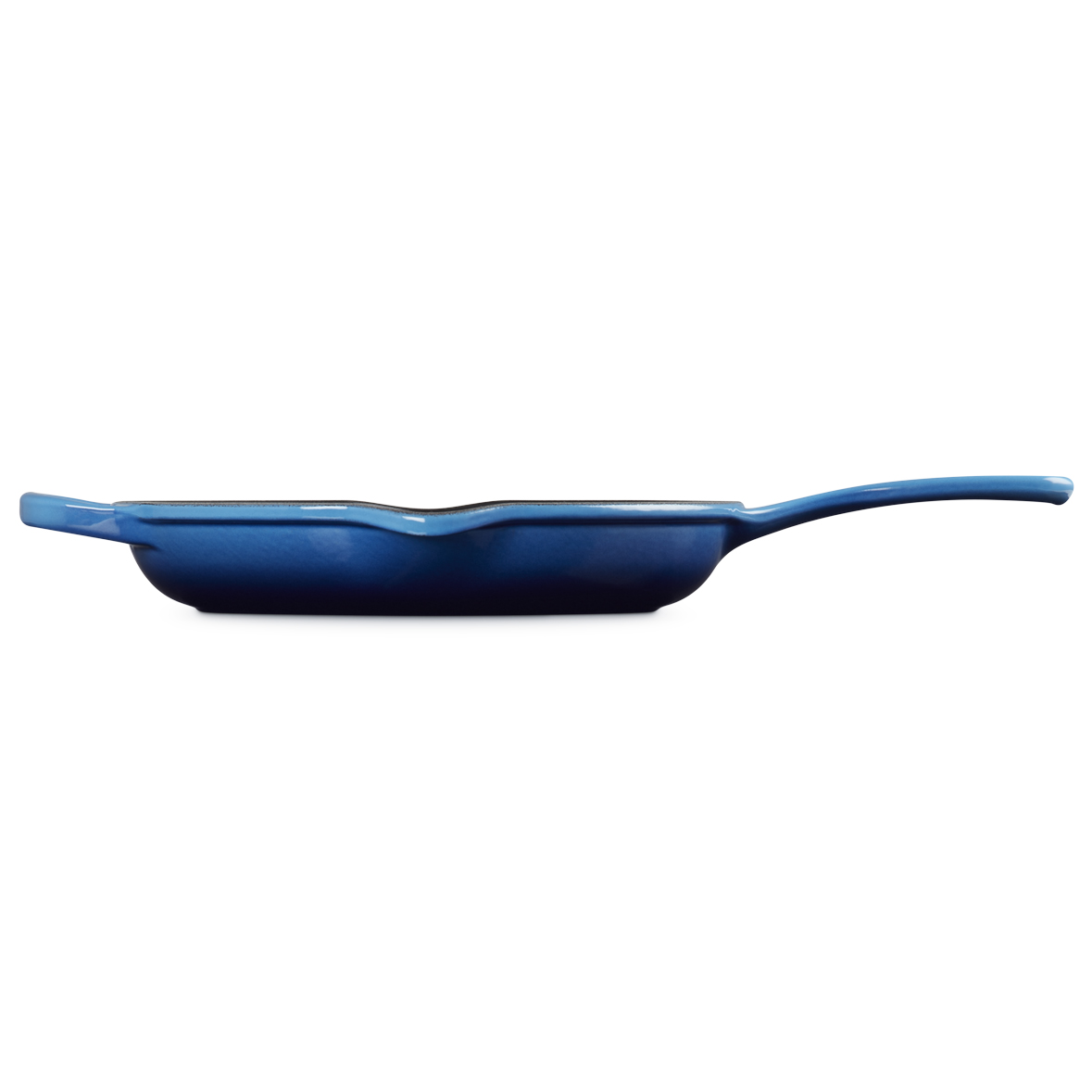 le-creuset-signature-skillet-23cm-azure-3.jpg