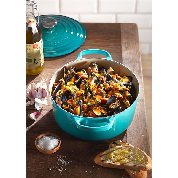 le-creuset-signature-braadpan-20cm-caribbean-blauw