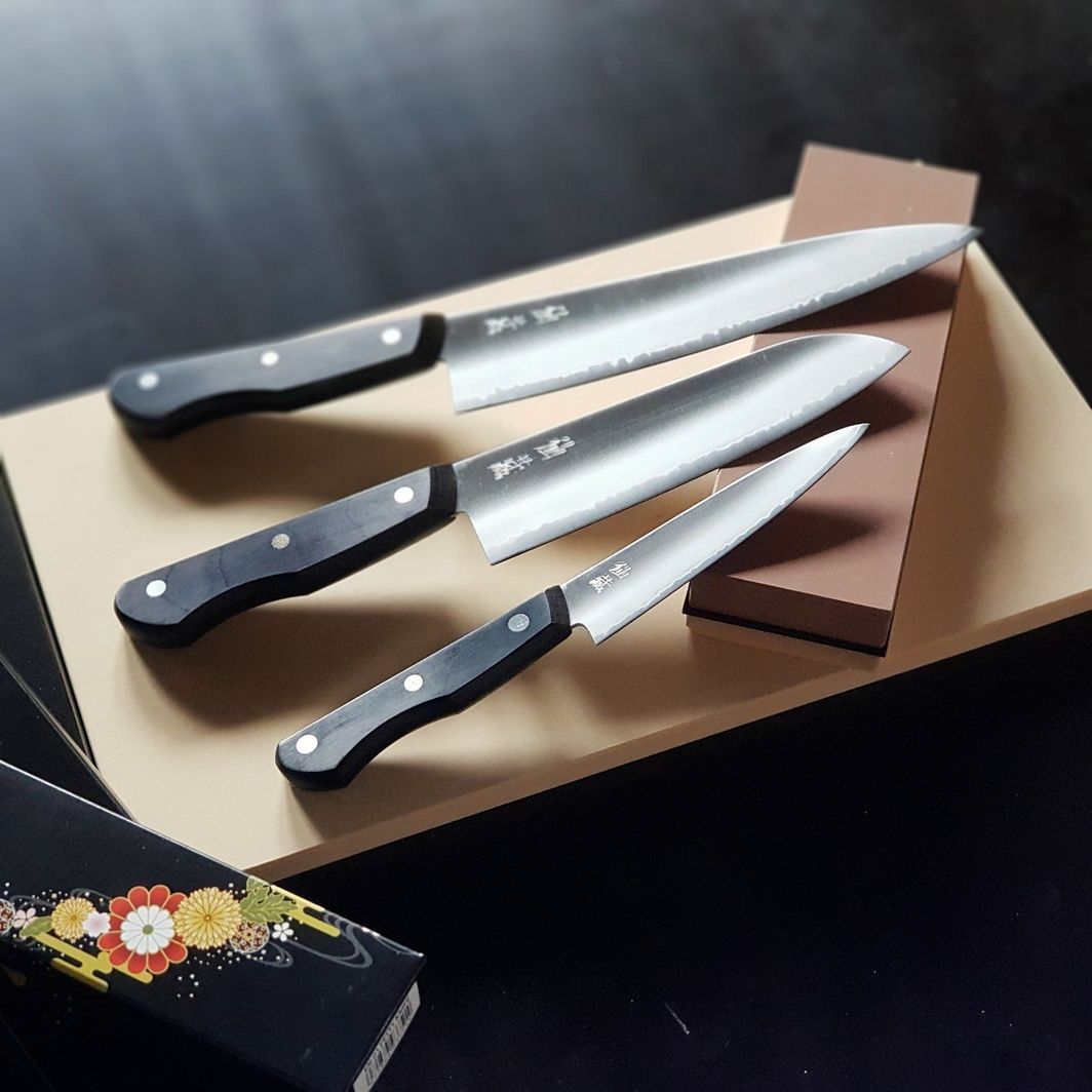 suncraft-senzo-entree-santoku-en-02-167cm