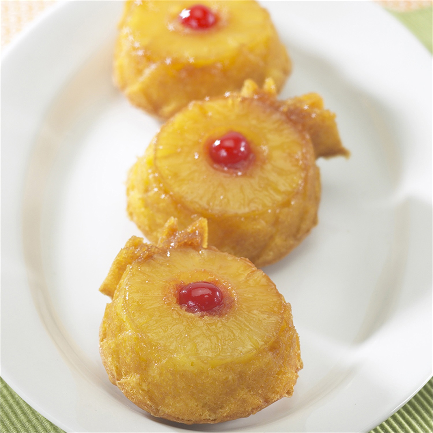 nordic-ware-pineapple-upside-down-cakelet-bakvorm-6-vaks-koper