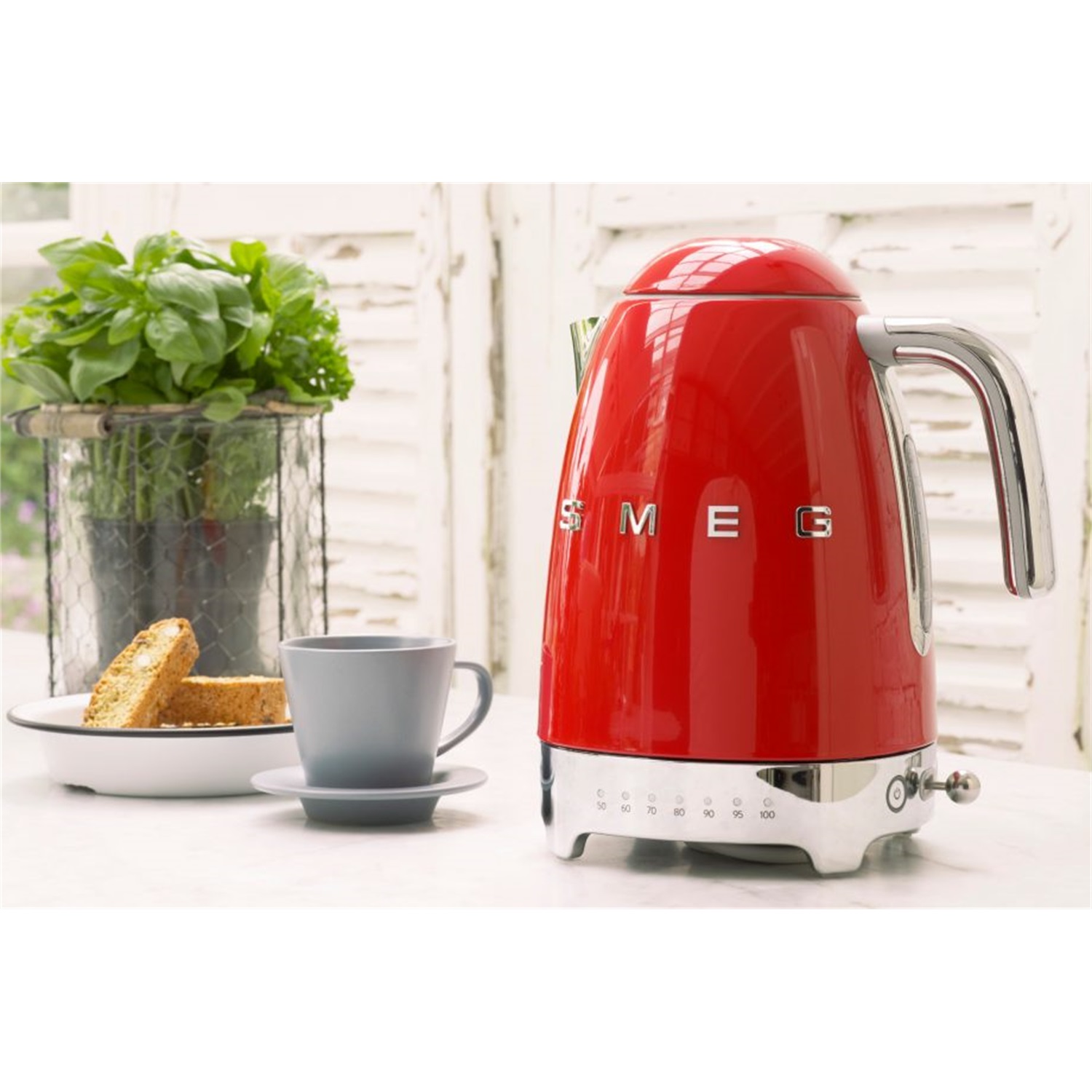 smeg-variabele-waterkoker-klf04rdeu-rood