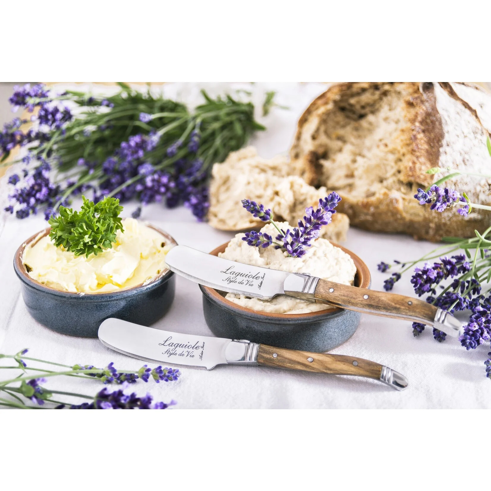 aguiole-style-de-vie-botermessen-4-delig-olijfhout-5.jpg