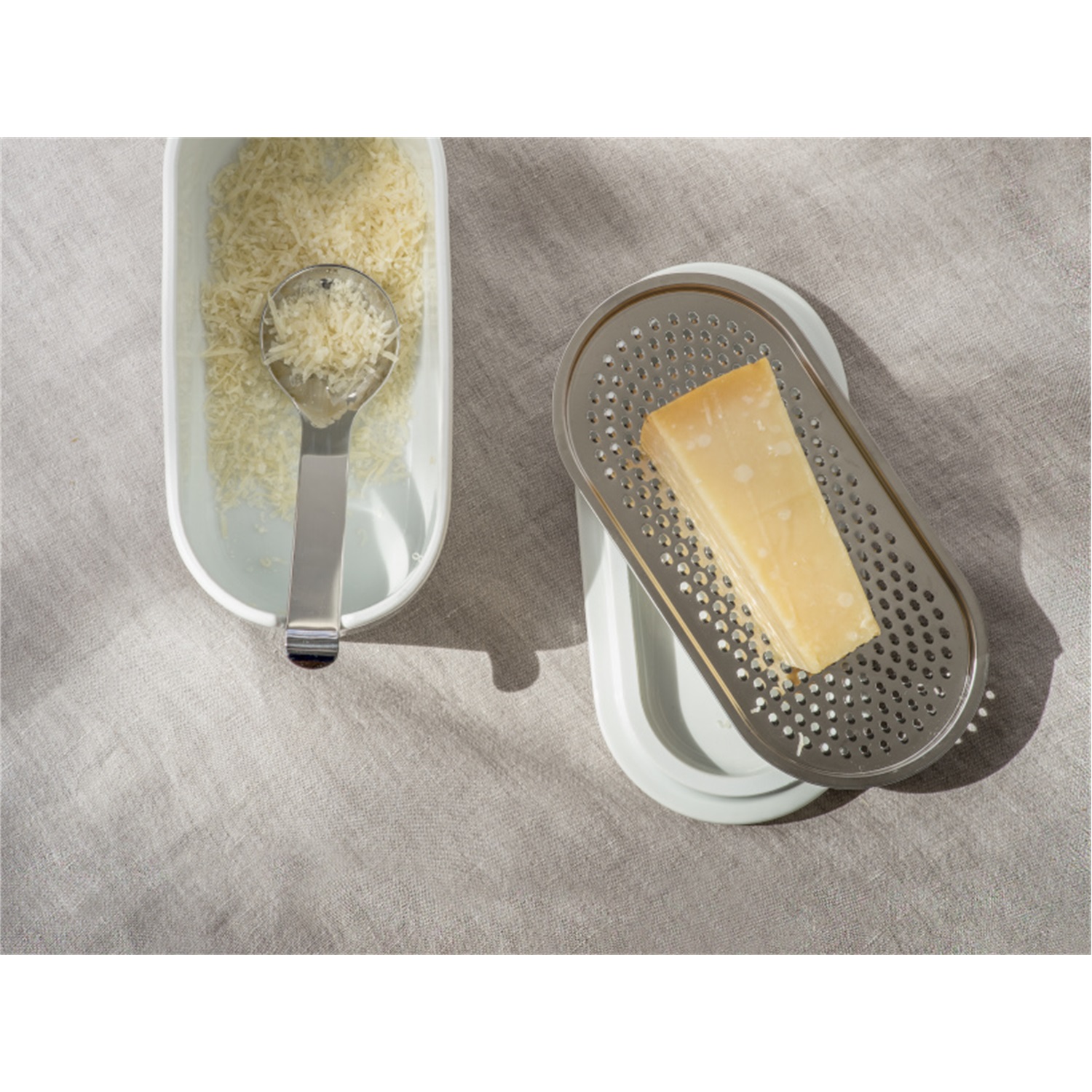 thomas-kitchen-parmezaanrasp-met-opvangbak