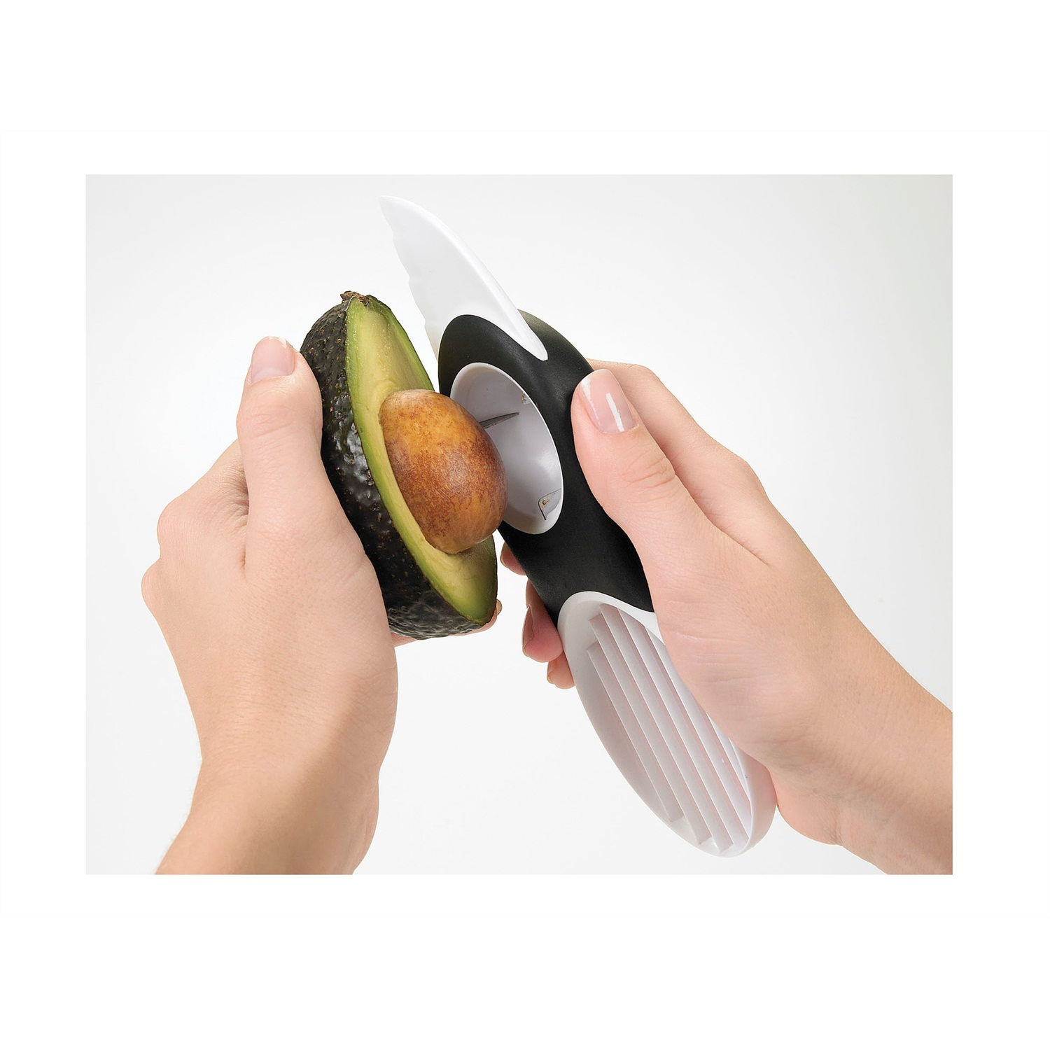 oxo-good-grips-3-1-avocadosnijder