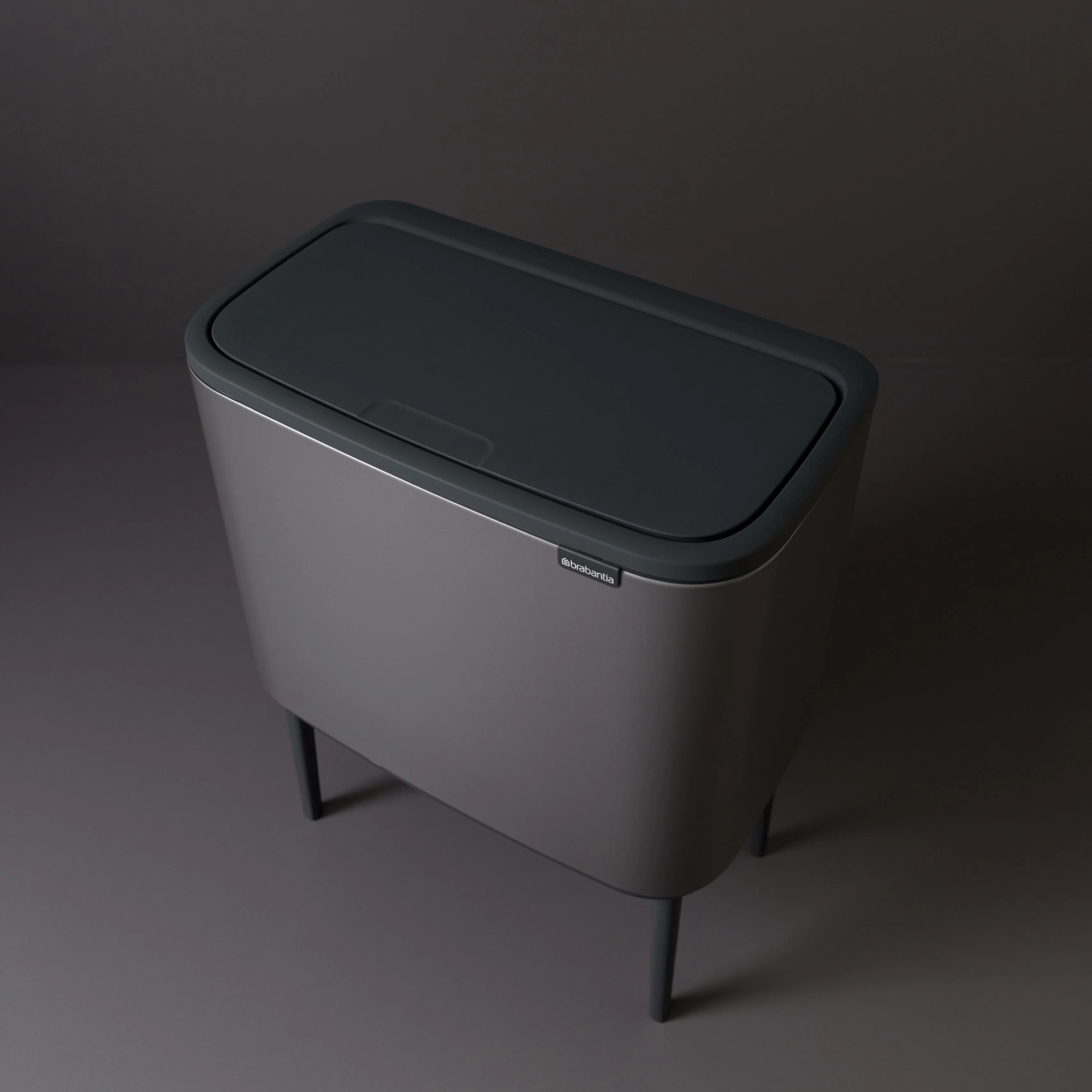 brabantia-bo-touch-bin-11-23l-platina