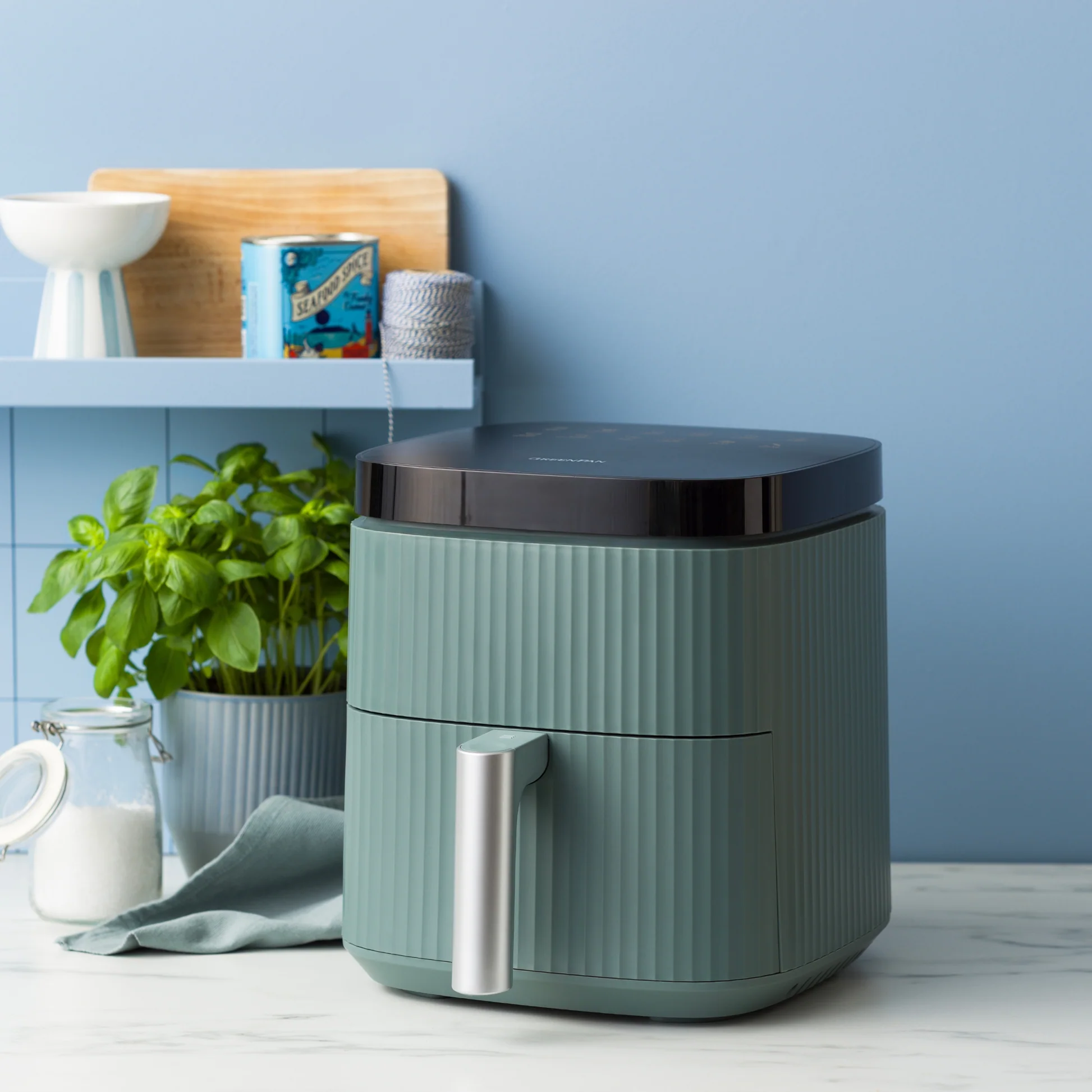 greenpan-silhouette-airfryer-xl-smokey-blue2.jpg
