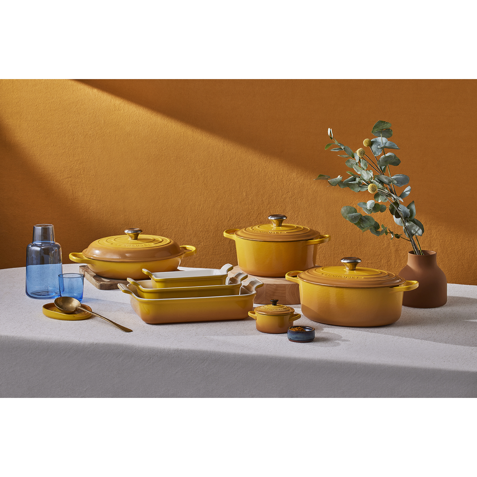 le-creuset-signature-braadpan-24cm-nectar_90