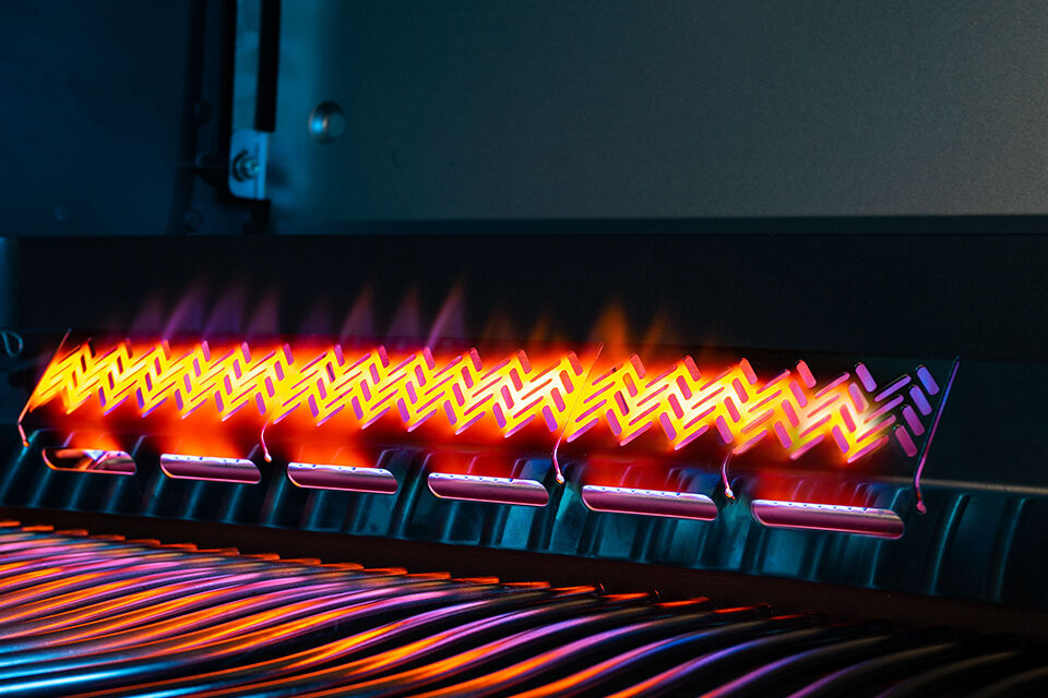 napoleon-rogue-se-525-gasbarbecue-met-gietijzeren-roosters-zwart